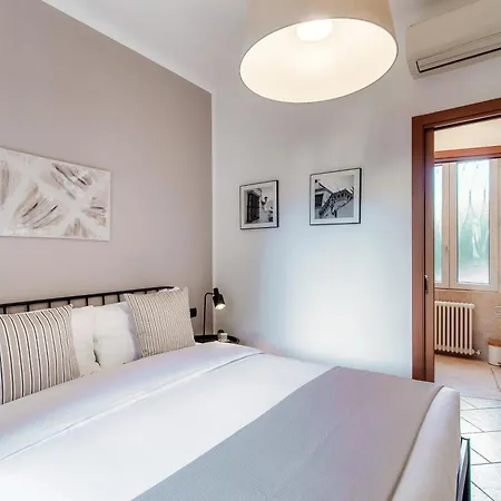 Il Lauro - By Myhomeincomo * Côme