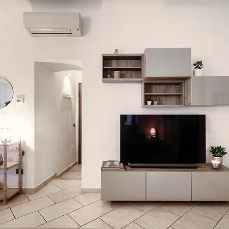 Il Lauro - By Myhomeincomo Apartamento Como