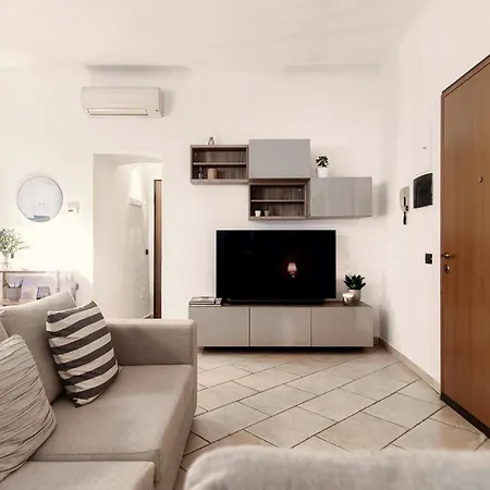 Apartmán Il Lauro - By Myhomeincomo *