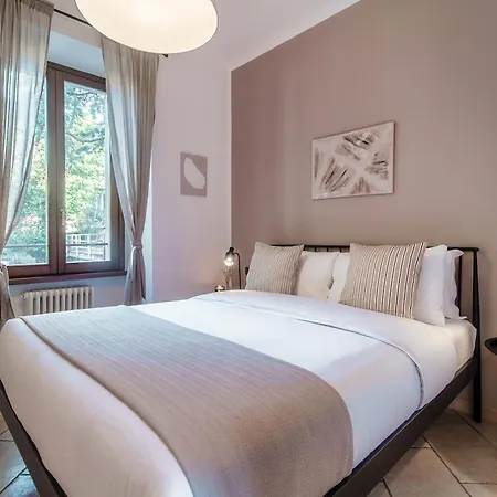 Apartamento Il Lauro - By Myhomeincomo Como