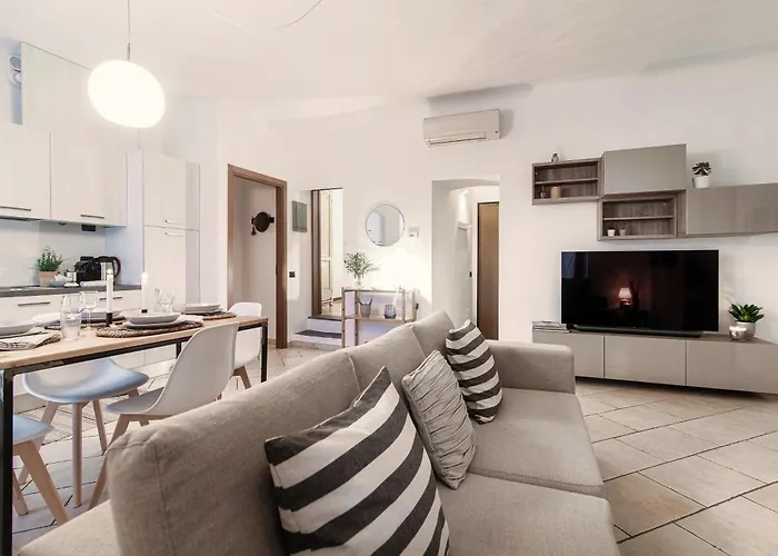 Apartmán Il Lauro - By Myhomeincomo